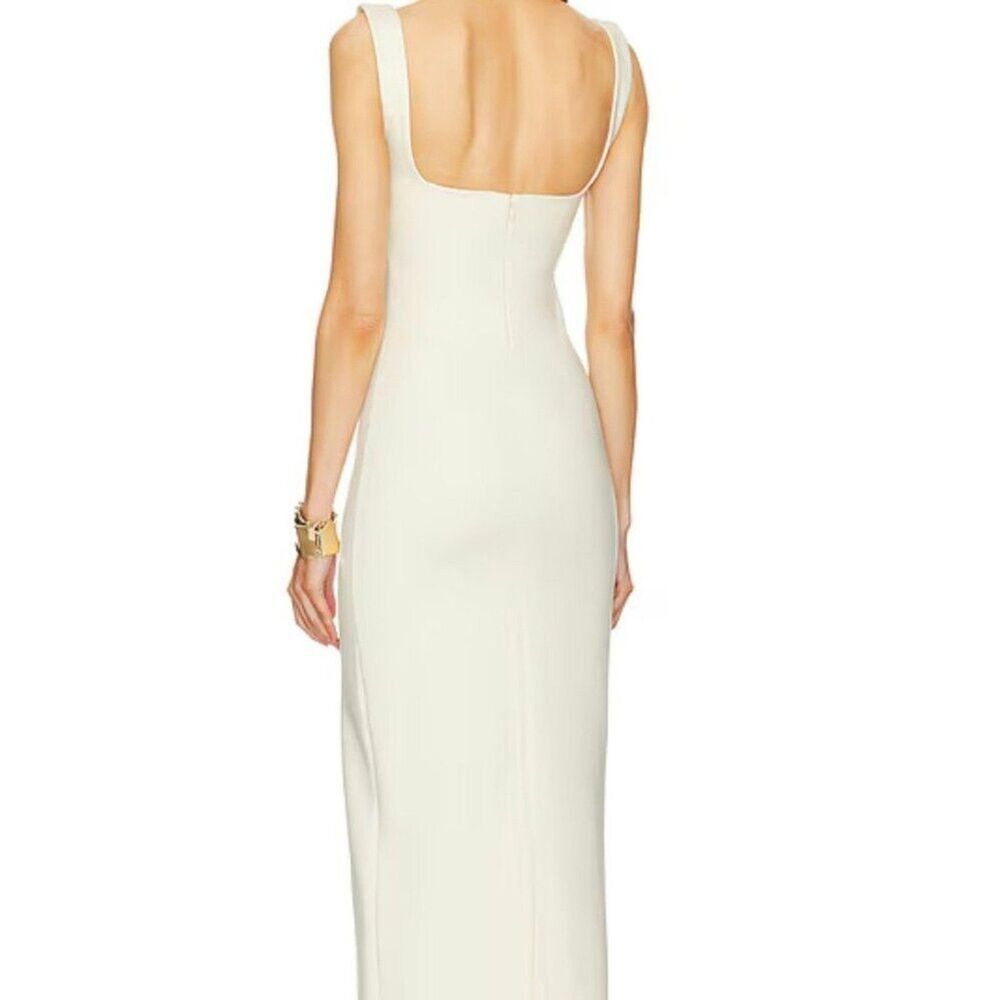 Helsa The Yasmin Dress in Baby Yellow maxi sweetheart - Picture 10 of 10